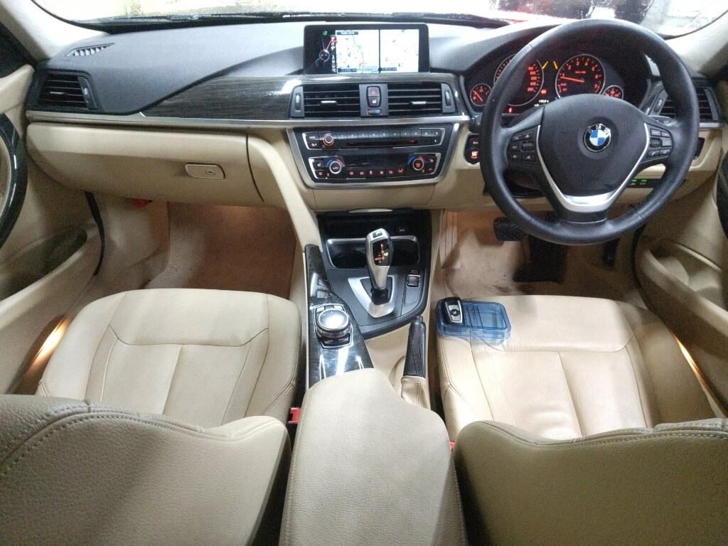 BMW 320i Luxury 2015 WBA3B16000NS59379
