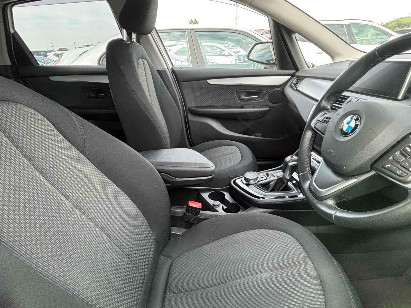 2015 BMW 2 SERIES 218I ACTIVE TOURER 31,000 miles WBA2A32020VZ50915