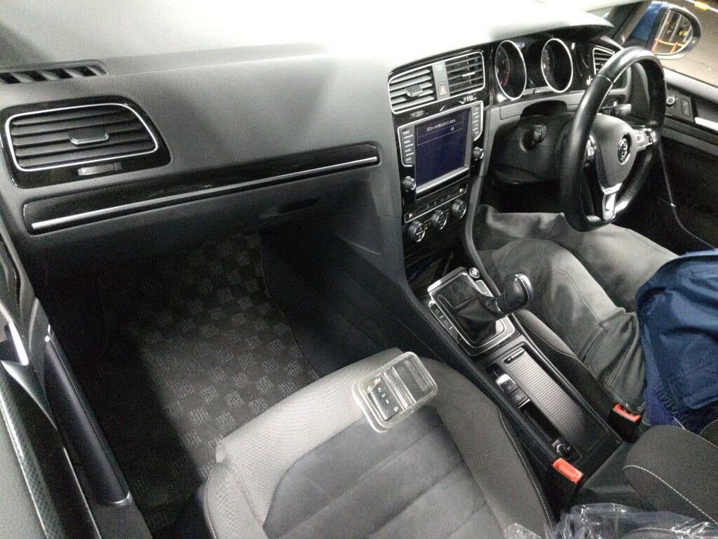 2015 VW GOLF GT TECH 27,000 miles WVWZZZAUZFW227904