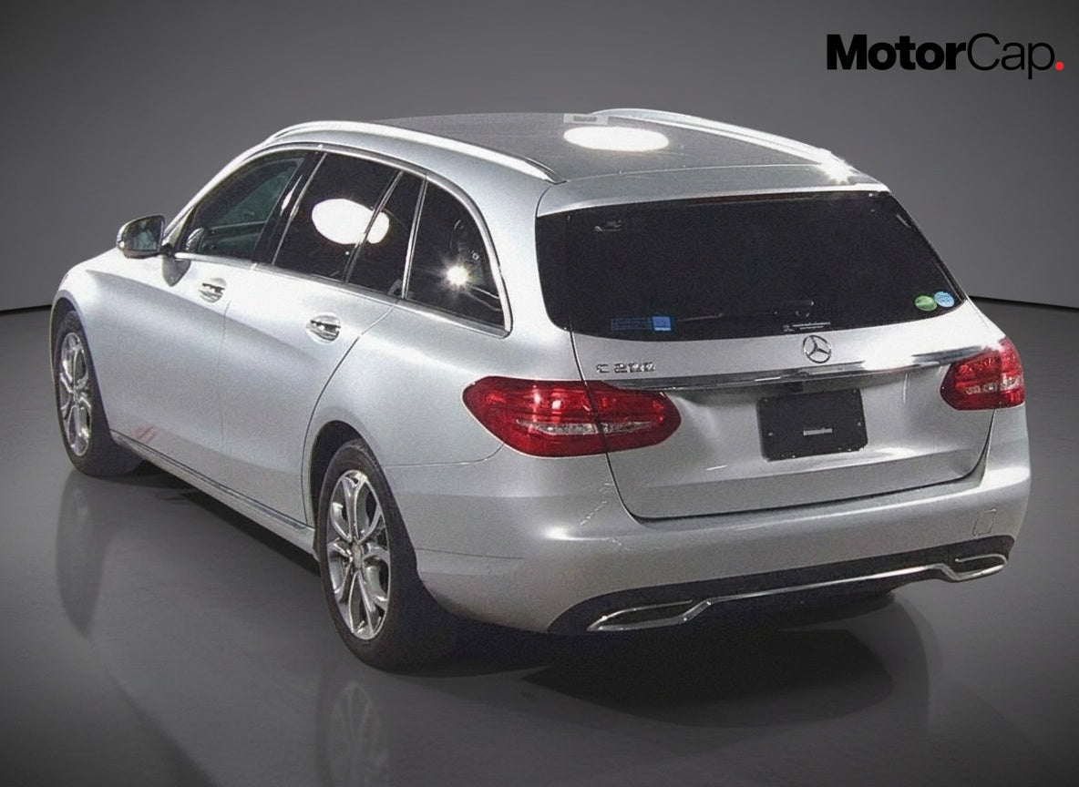 2015 MERCEDES BENZ C200 44,000 miles AVANTGARDE WDD2042422F141939